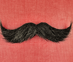 How to Shape a Chevron Moustache