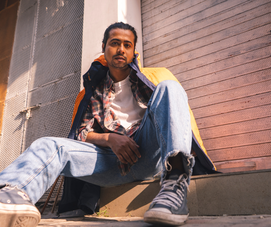 Streetwear Meets Sophistication: Men’s Fashion Trends to Watch in 2025