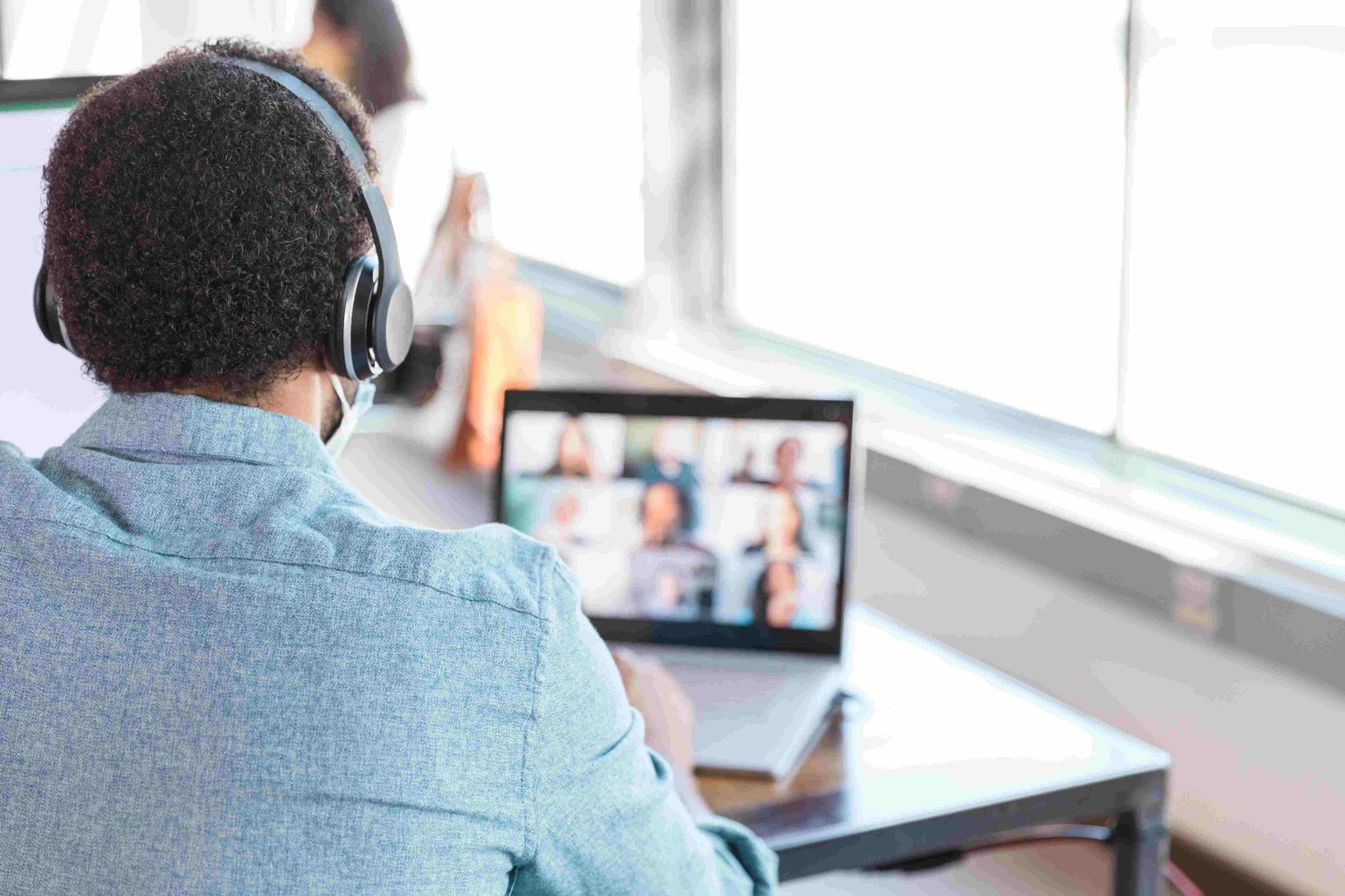 Men’s Participation in Virtual Communities