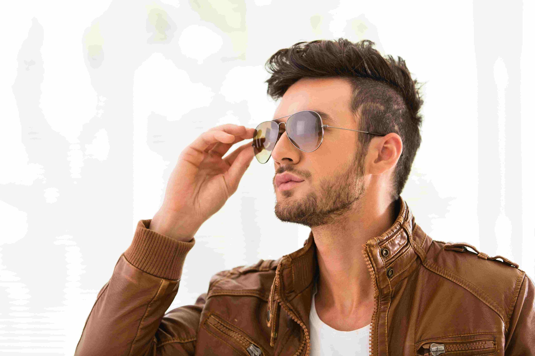 How to Choose the Right Sunglasses for Your Face Shape