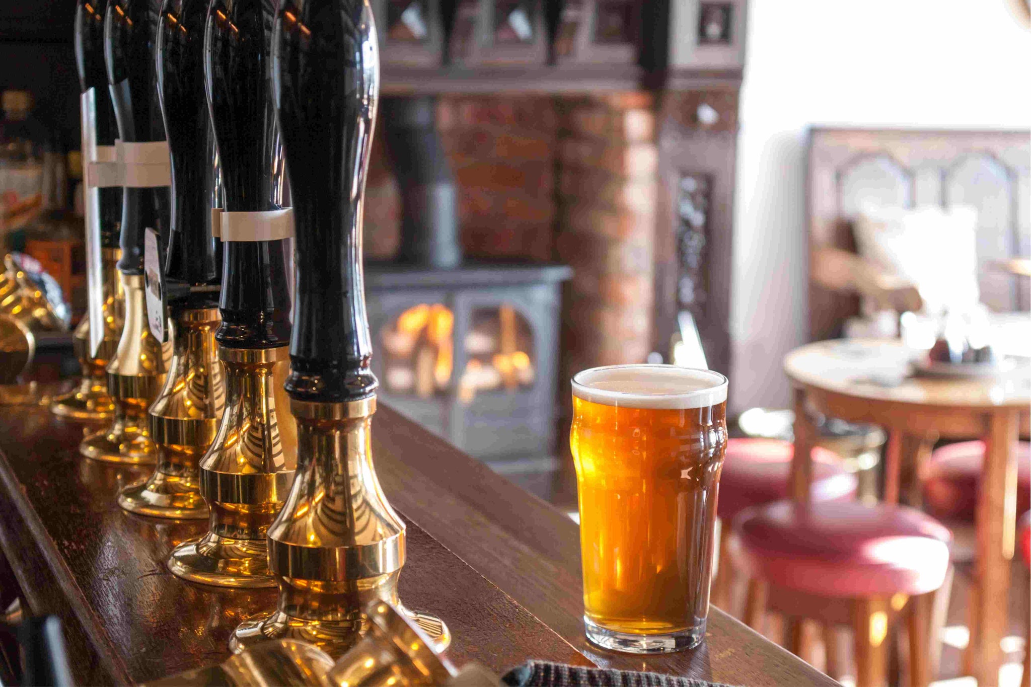 Men's Social Hotspots: Australian Pubs and Bars