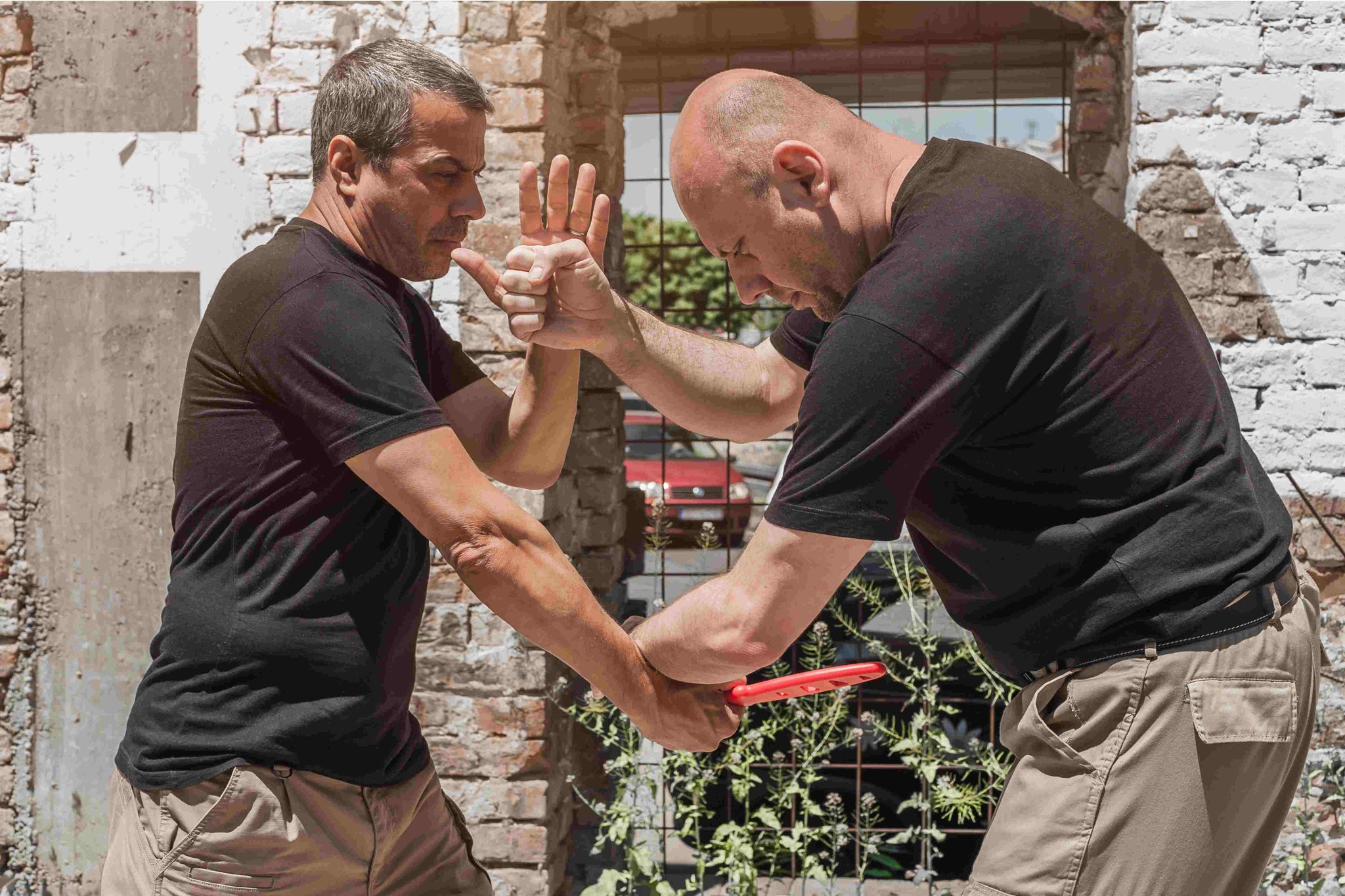 Self-Defense Techniques for Men: Staying Safe in Any Situation