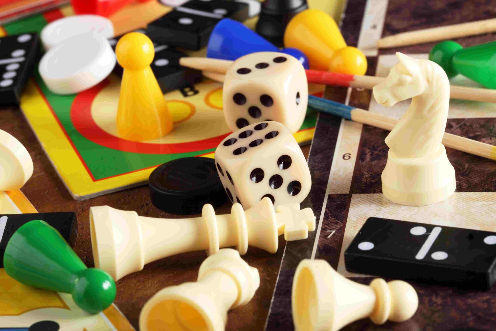 Men’s Board Game Night: Hosting and Playing with Friends