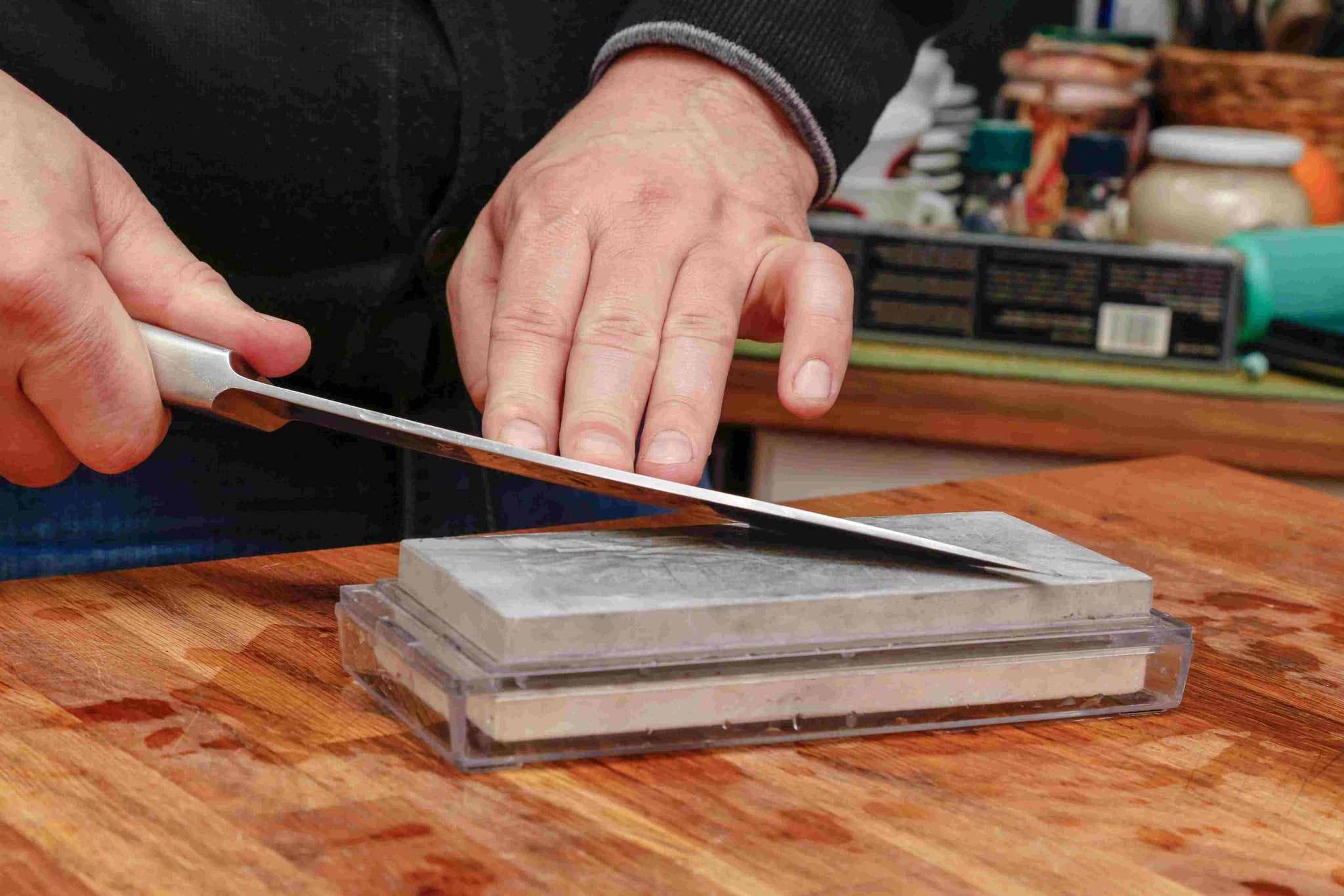 Mastering Knife Sharpening Techniques: A Hobby for Precision-Minded Men