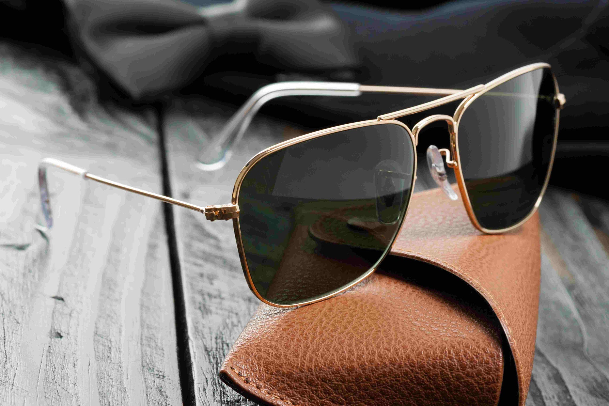 Timeless Men’s Sunglasses Styles: Designs That Never Go Out of Fashion