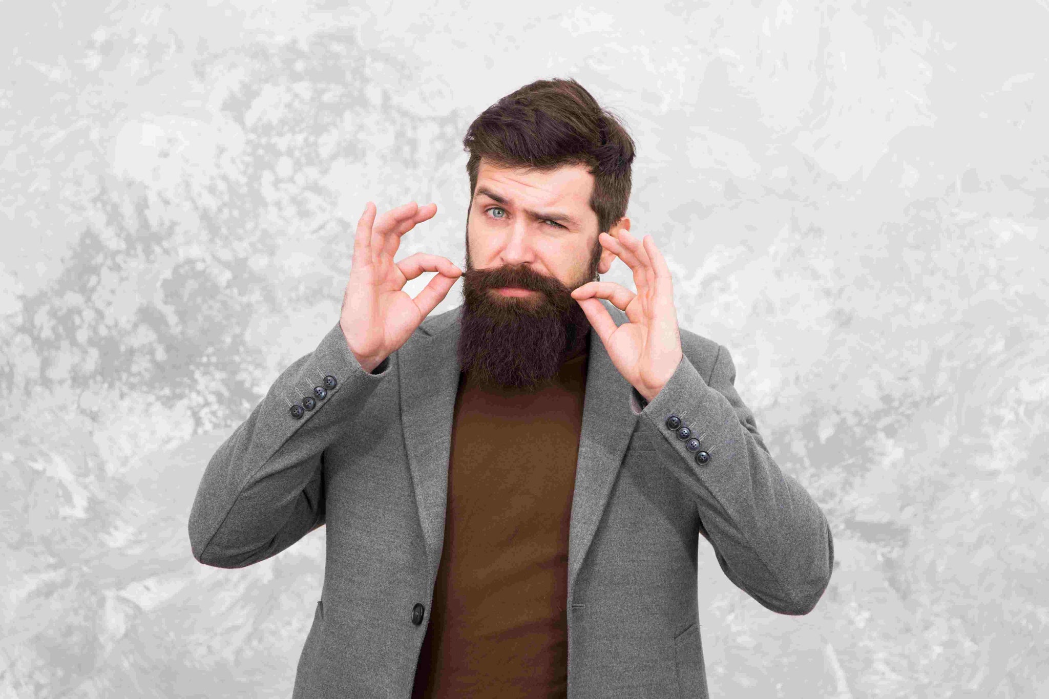 Men’s Guide to Maintaining a Stylish Beard and Mustache Combination