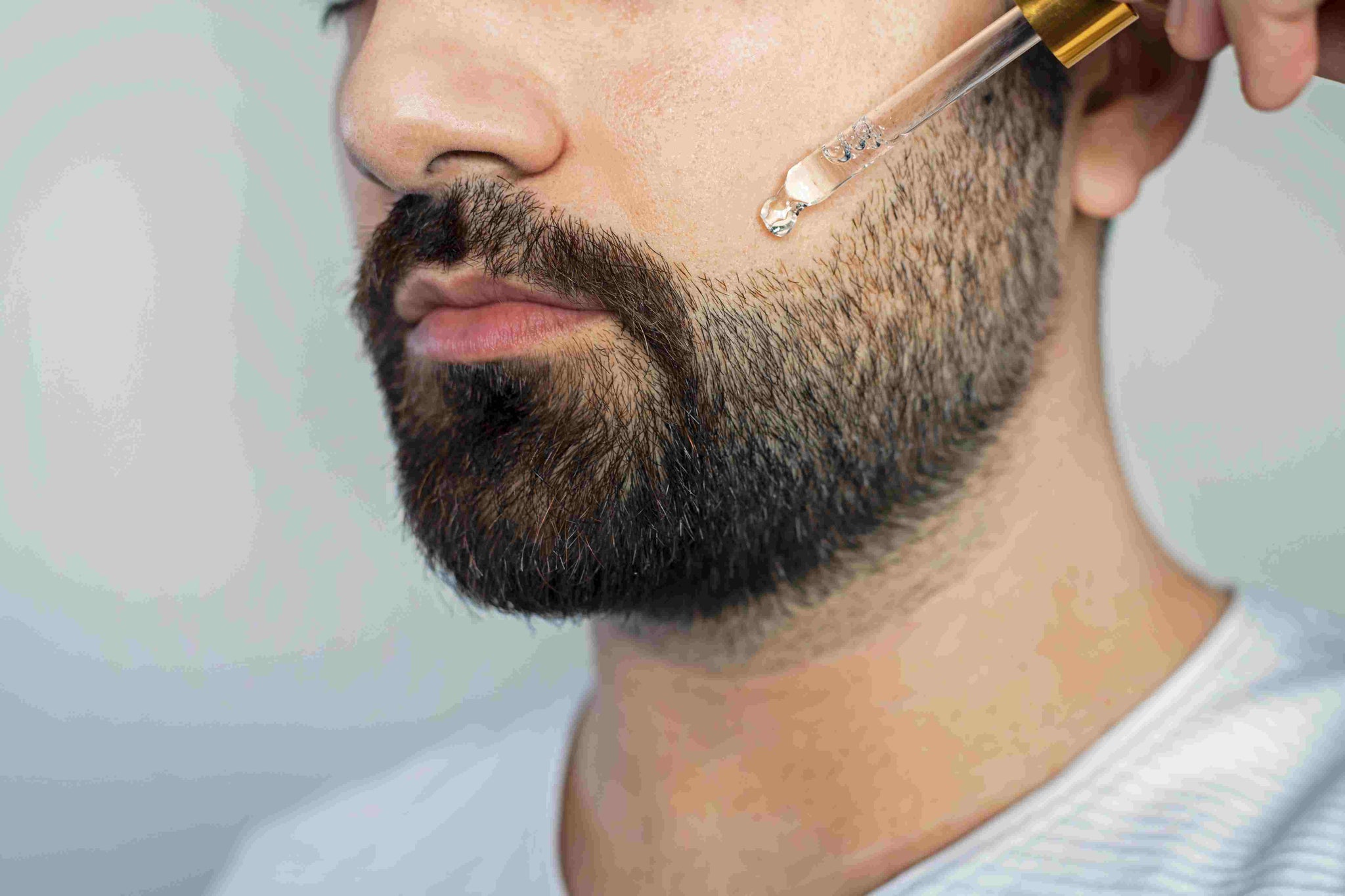 How to Choose the Right Beard Oil for Your Hair Type