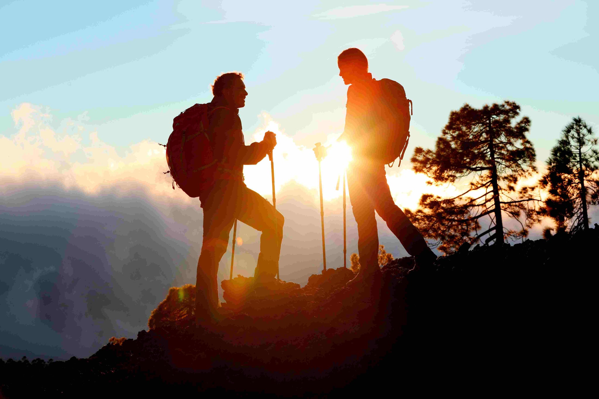 Men's Hiking Trails: Exploring the Best Paths and Scenery