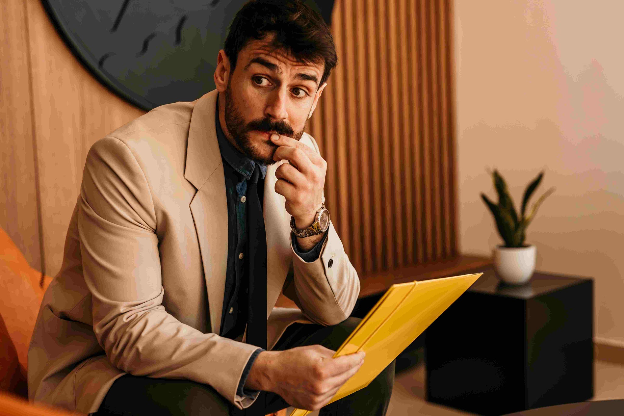 How to Maintain a Polished Beard Look for Job Interviews