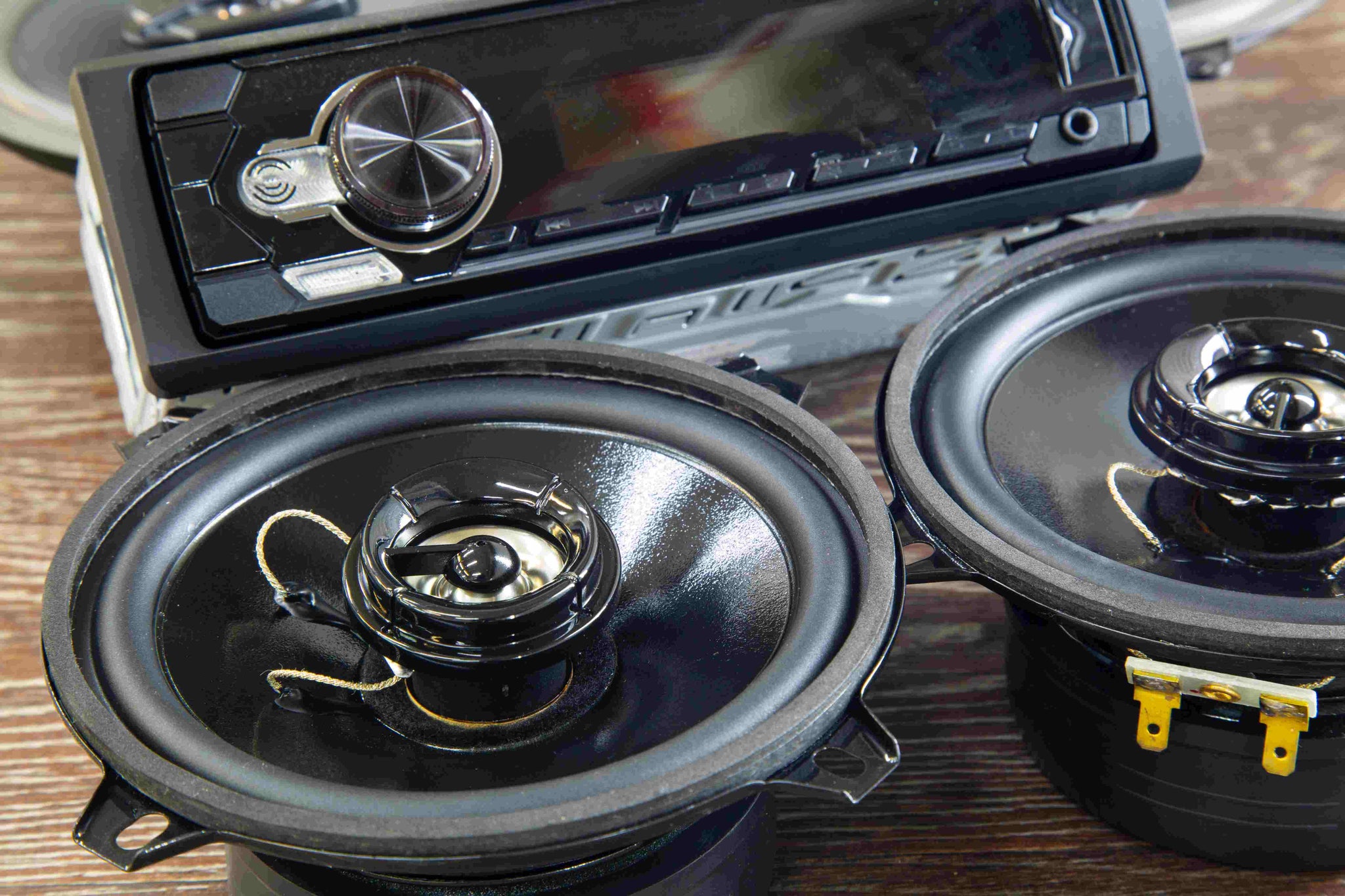 How to Build a Custom Car Audio System: A Men’s DIY Project