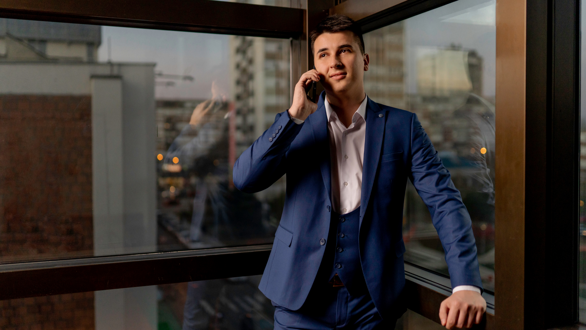 How to Transition Your Beard Look from Gym to Night Out