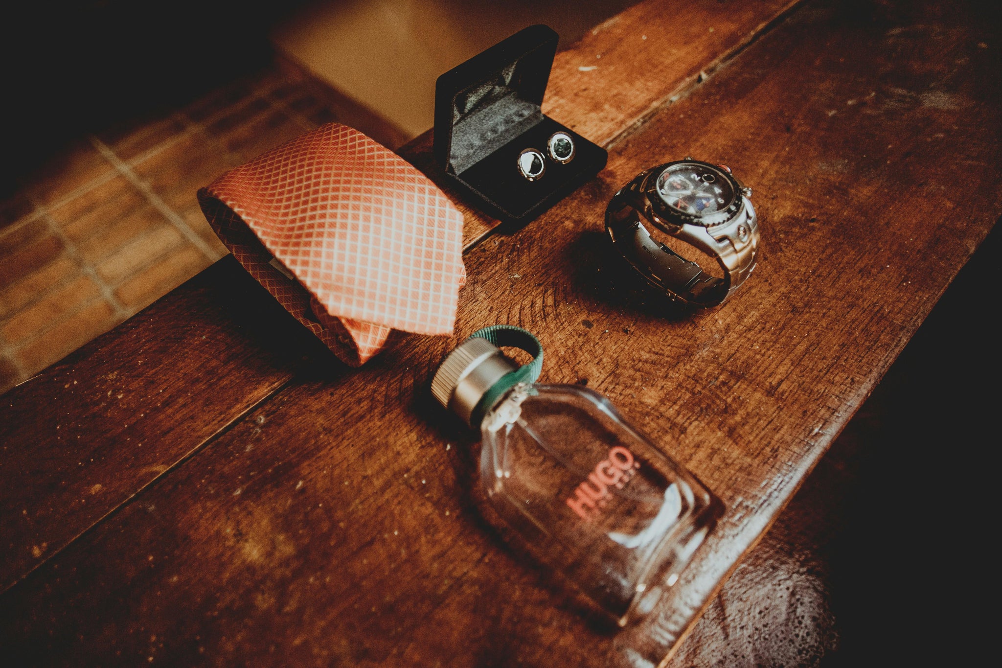 A Beginner's Guide to Men's Accessories: From Watches to Pocket Squares