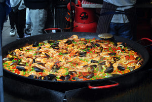 Seafood Fiesta Paella: A Flavorful Spanish Delight for Men